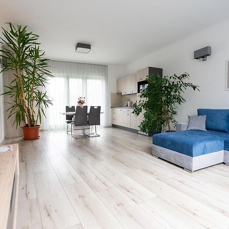 Jokai Apartman Dunafoldvar ภายนอก รูปภาพ