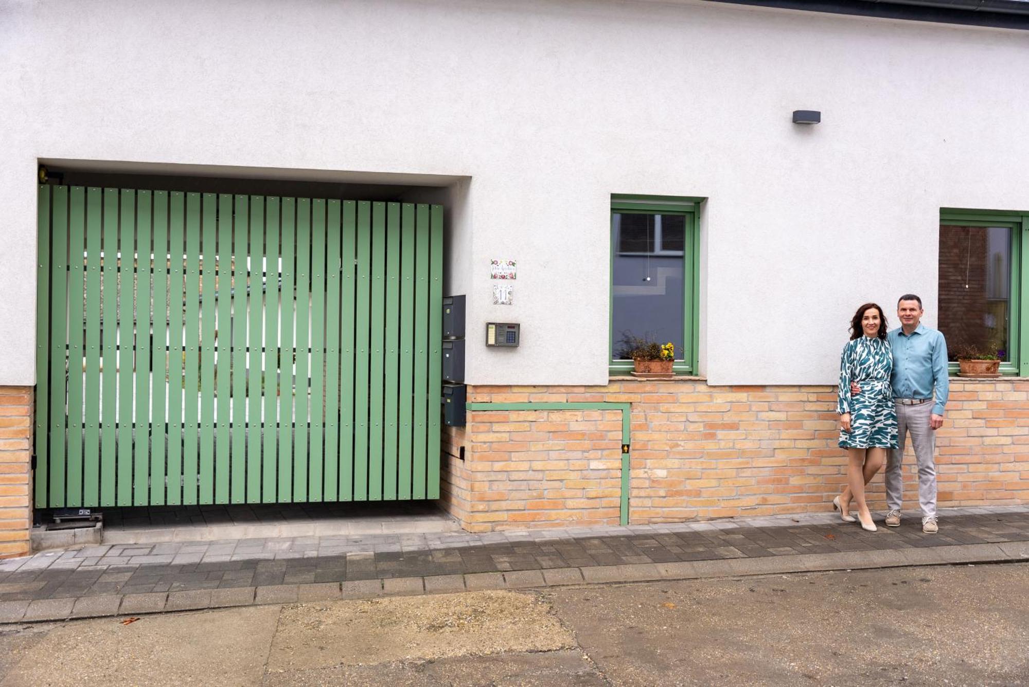 Jokai Apartman Dunafoldvar ภายนอก รูปภาพ